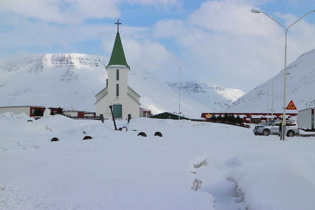 Comfy Guesthouse Westfjords Sudureyri Eksteriør bilde